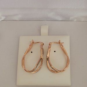 NEW WITHOUT TAGS, 18K ROSE GOLD OVER STERLING SILVER FILIGREE EARRINGS!!!